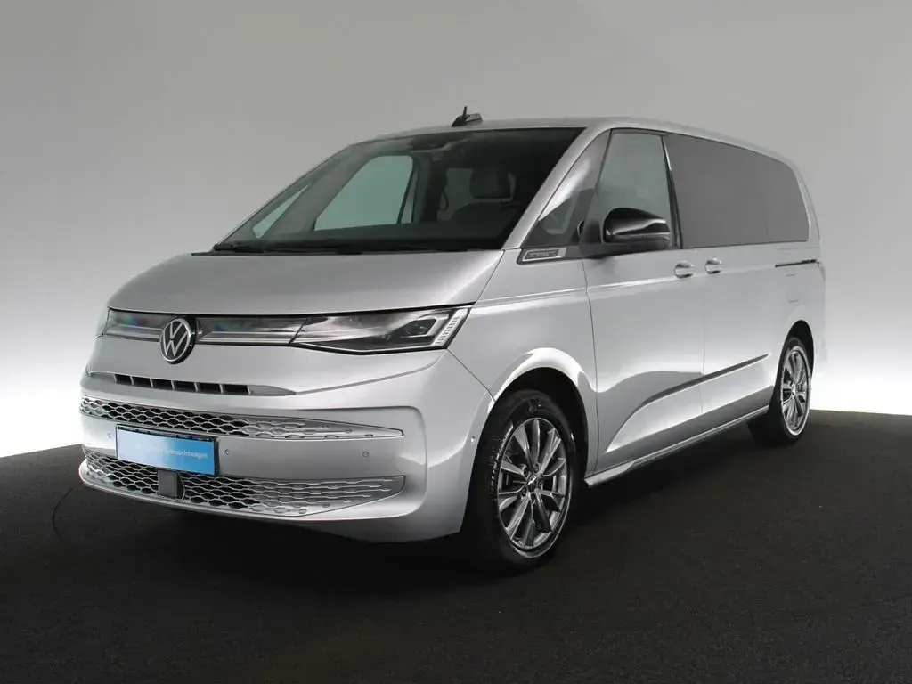 Gebraucht VW Multivan Energetic 218 PS (160 kW) 2022 Silber / reflexsilber Van / Kleinbus