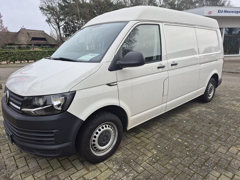 Gebraucht VW Transporter 150 PS (110 kW) 2018 Weiß Van