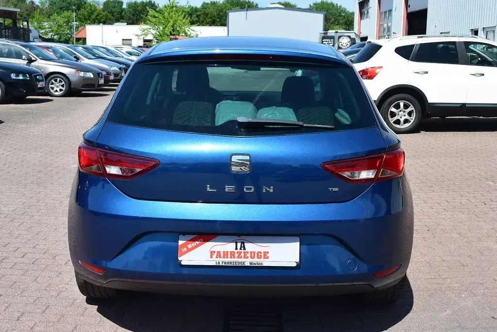 Gebraucht Seat Leon Style 105 PS (77 kW) 2014 Blau Limousine