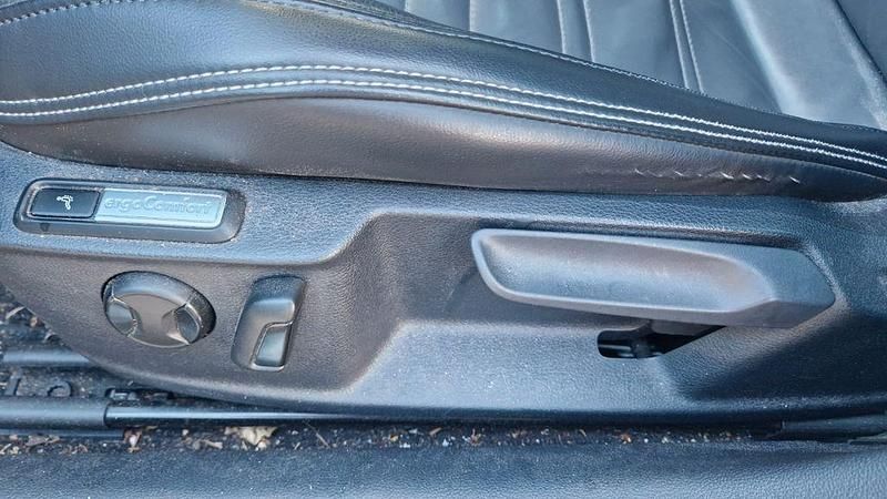 Gebraucht VW Passat R-line 220 PS (161 kW) 2016 Weiß Limousine