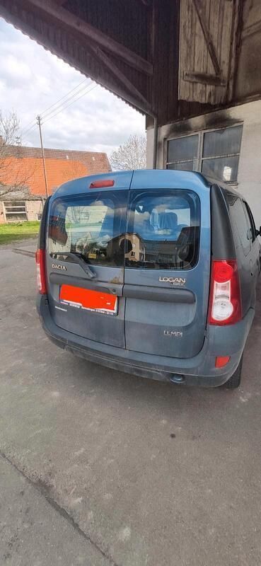 Blau Gebraucht 2007 Dacia Logan Limousine | 700 € (Fairer Preis) - Bild 1/4