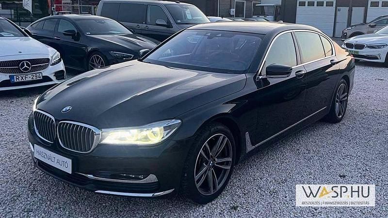Schwarz Gebraucht 2016 BMW 750L Limousine | 21.900 € (Fairer Preis) - Bild 1/4