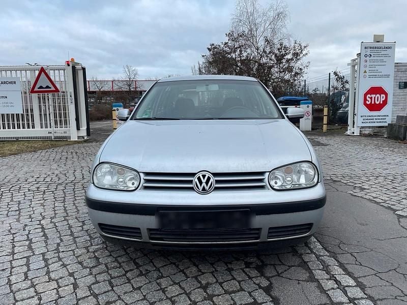 Gebraucht VW Golf IV 2003 Silber Limousine