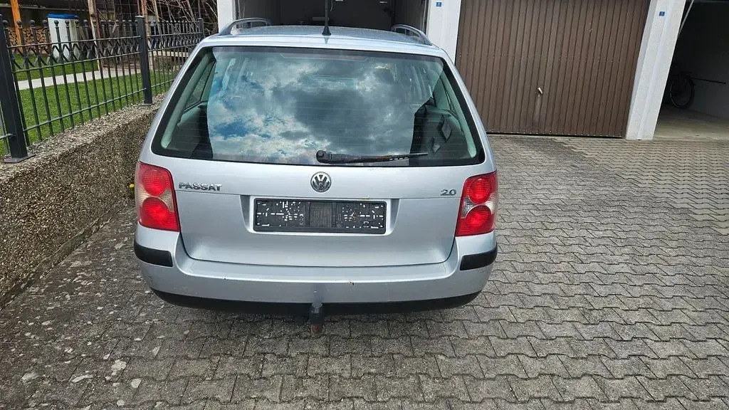 Gebraucht VW Passat Family 116 PS (85 kW) 2004 Silber Kombi