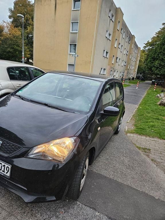 Schwarz Gebraucht 2017 Seat Mii Reference Kleinwagen | 5.200 € (Guter Preis) - Bild 1/4