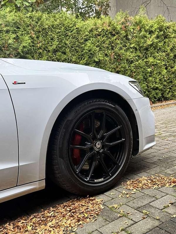 Gebraucht Audi A7 Sportback Premium 252 PS (185 kW) 2021 Weiß Kleinwagen