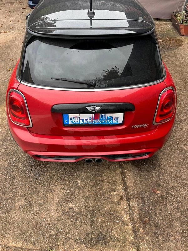 Gebraucht Mini Cooper S Coupé 192 PS (141 kW) 2016 Rot Coupé