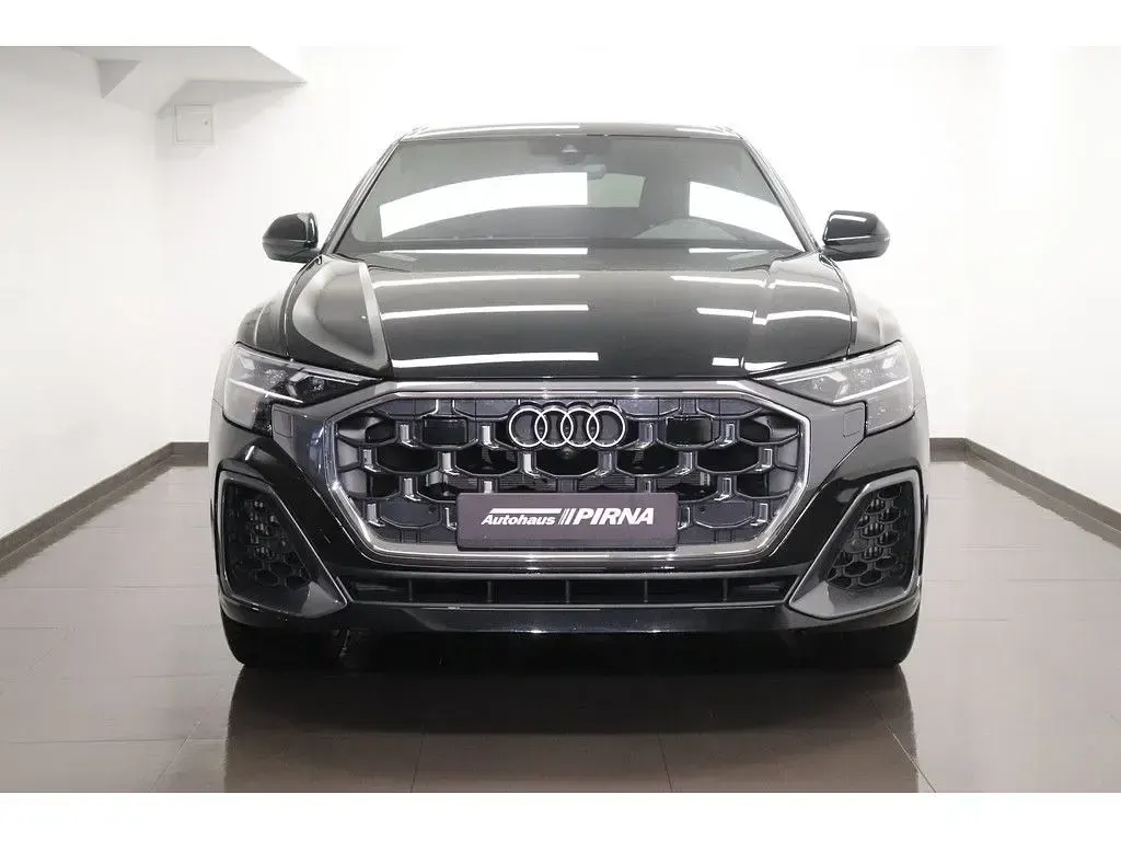 Gebraucht Audi Q8 Ambiente 340 PS (250 kW) 2025 Mythosschwarz metallic SUV