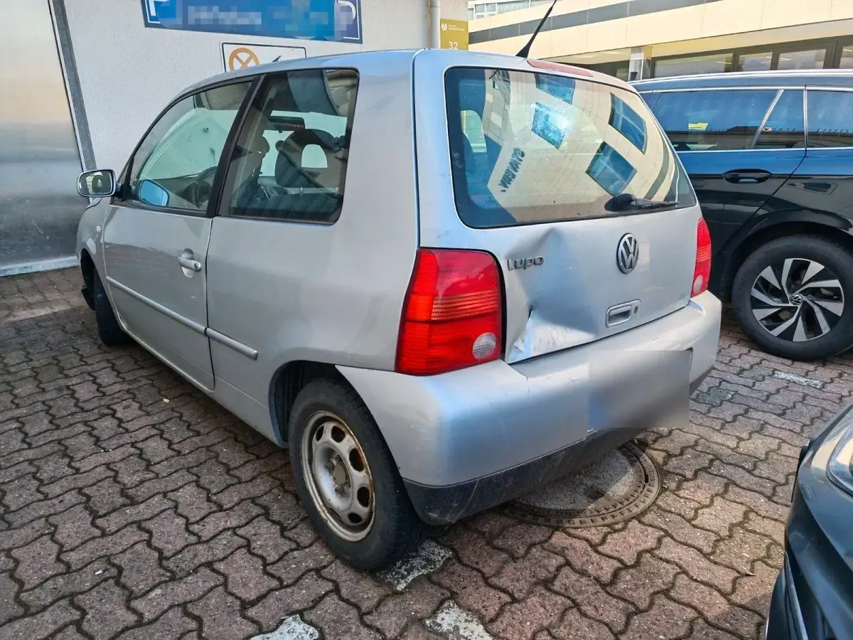 Gebraucht VW Lupo Comfortline 50 PS (36 kW) 2002 Silber Kleinwagen
