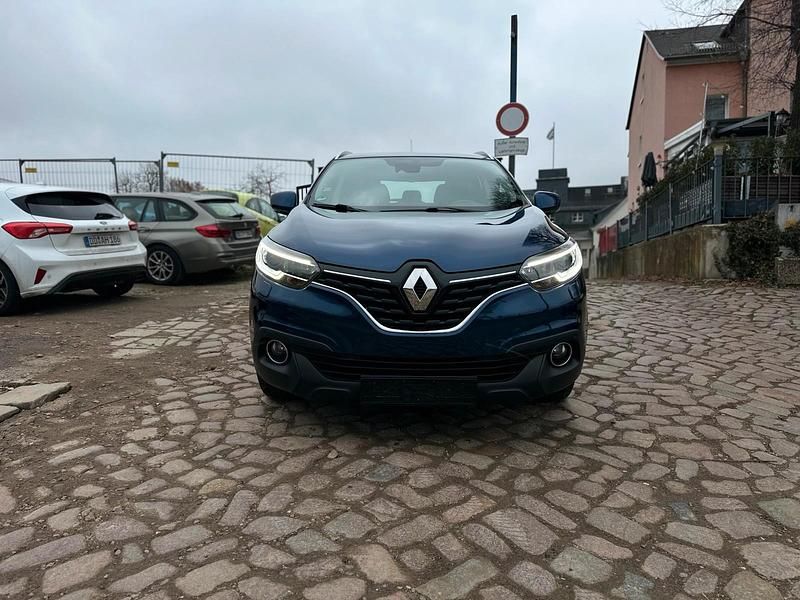 Gebraucht Renault Kadjar Collection 131 PS (96 kW) 2018 Blau cosmos SUV