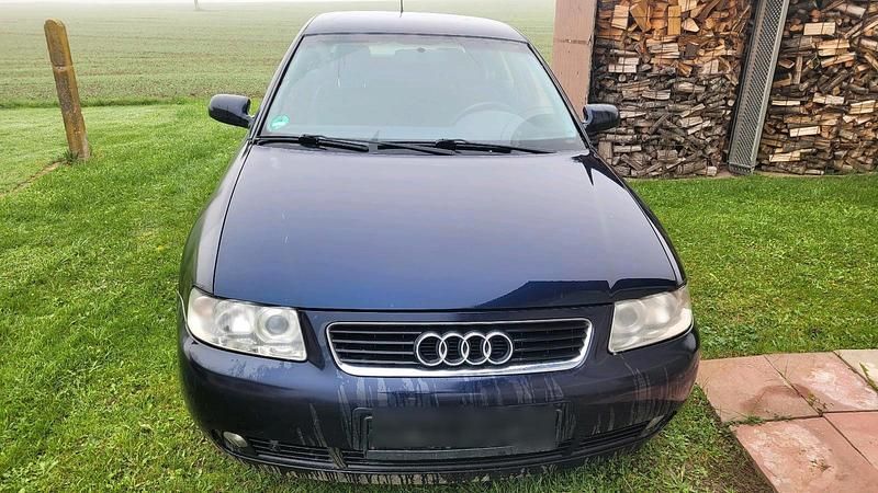 Gebraucht Audi A3 100 PS (73 kW) 2002 Blau Limousine