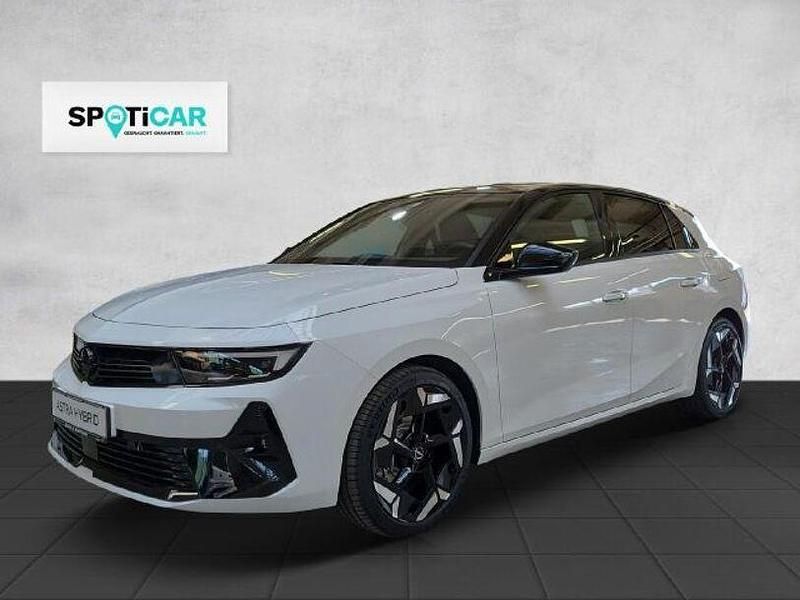 Weiß Gebraucht 2023 Opel Astra GSe Limousine | 31.890 € (Fairer Preis) - Bild 1/4