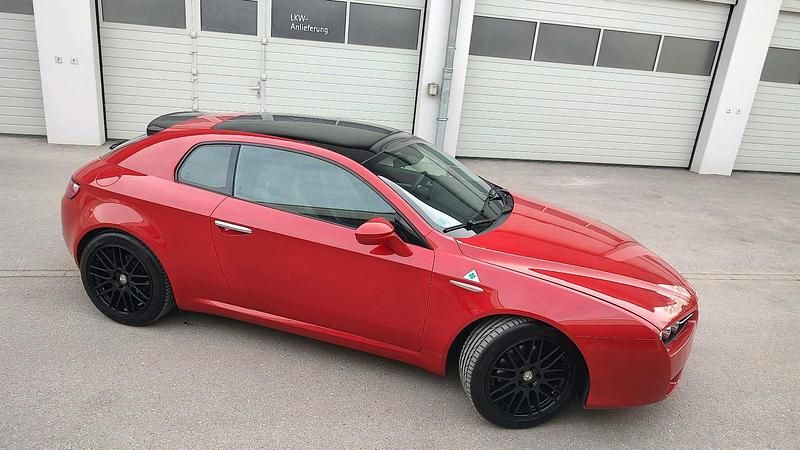 Rot Gebraucht 2005 Alfa Romeo Brera Coupé | 6.500 € (Teuer) - Bild 1/4