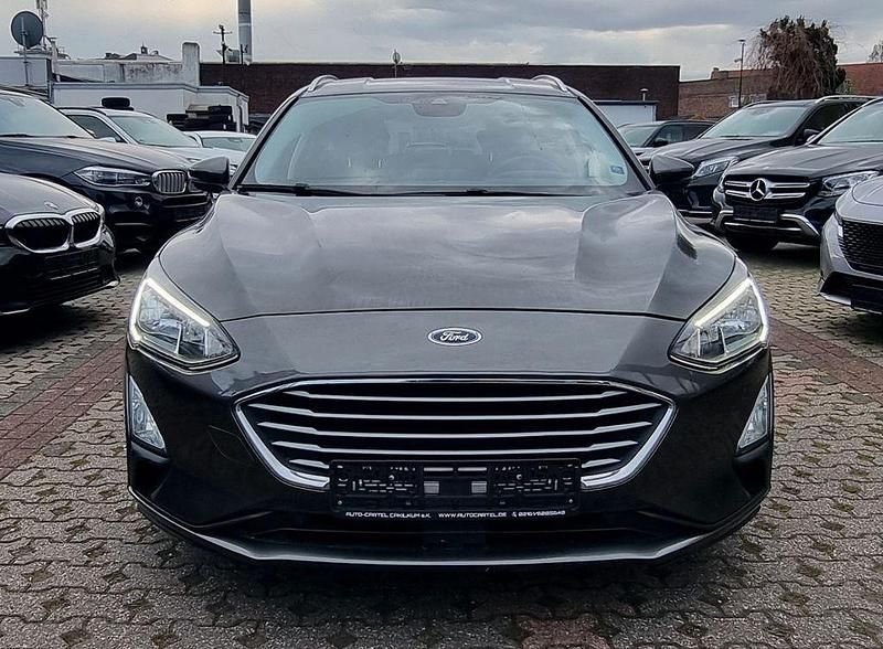 Gebraucht Ford Focus Cool & Connect 120 PS (88 kW) 2020 Grau Kombi