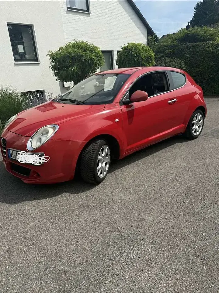 Gebraucht Alfa Romeo MiTo Turismo 95 PS (69 kW) 2009 Rot Kleinwagen