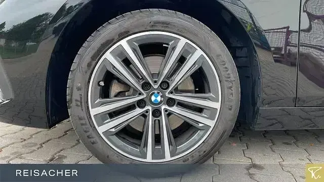 Gebraucht BMW 118 Advantage 140 PS (102 kW) 2023 Schwarz Kleinwagen