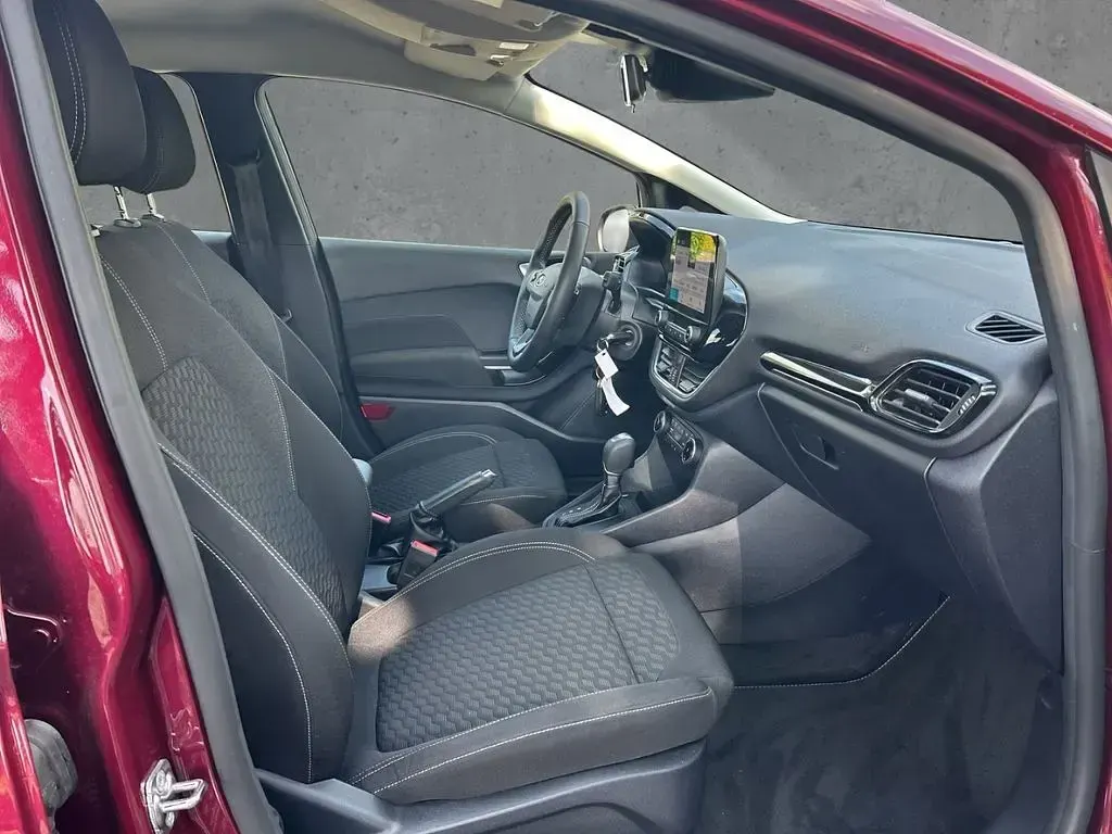 Gebraucht Ford Fiesta Titanium 125 PS (91 kW) 2022 Rot Kleinwagen