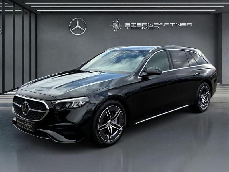 Gebraucht Mercedes E300 AMG 197 PS (144 kW) 2024 Schwarz Limousine