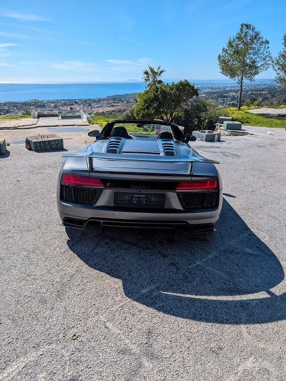 Gebraucht Audi R8 Spyder Sport 540 PS (397 kW) 2017 Schwarz Cabrio