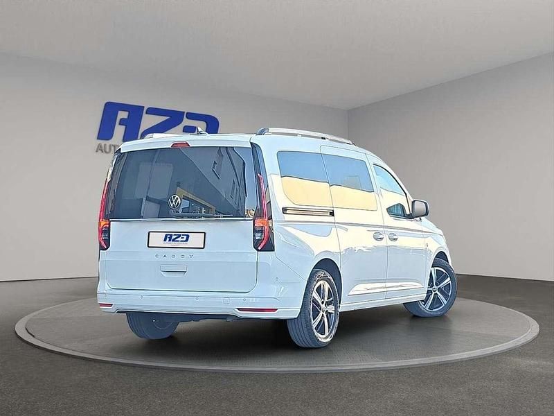Gebraucht VW Caddy 122 PS (89 kW) 2022 Candyweiß Van / Kleinbus