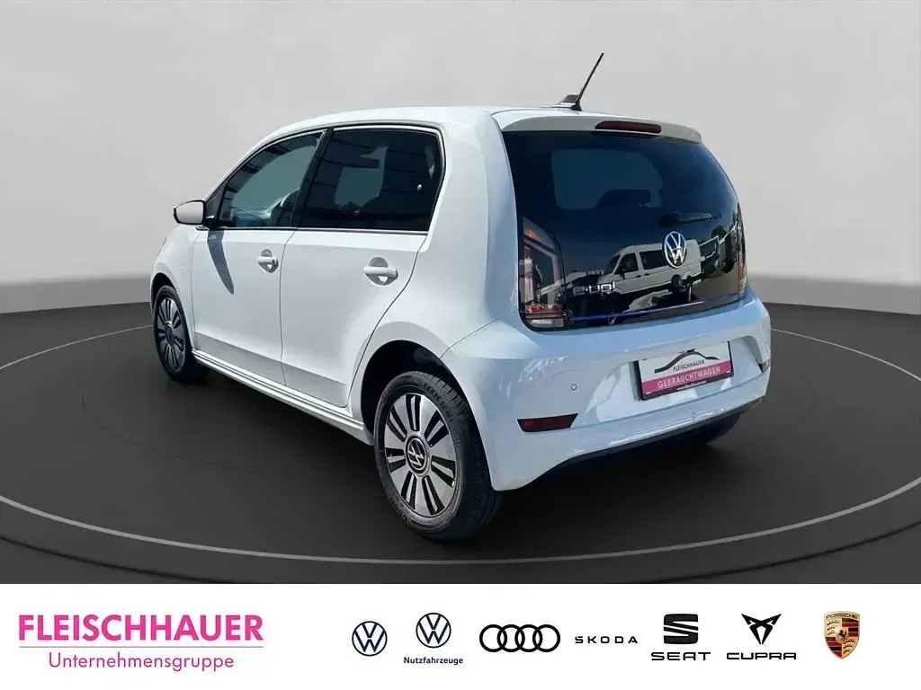Używany VW e-up! Style 61 kW (83 KM) 2022 Biały Hatchback