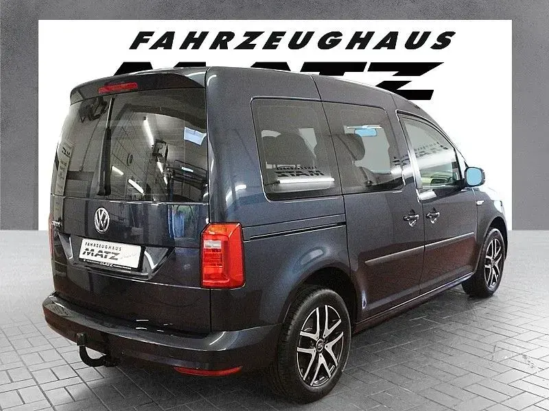 Gebraucht VW Caddy Trendline 125 PS (91 kW) 2018 Blau Van / Kleinbus