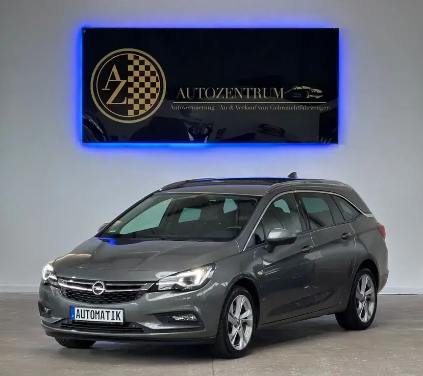 Gebraucht Opel Astra Innovation 136 PS (100 kW) 2016 Grau Kombi