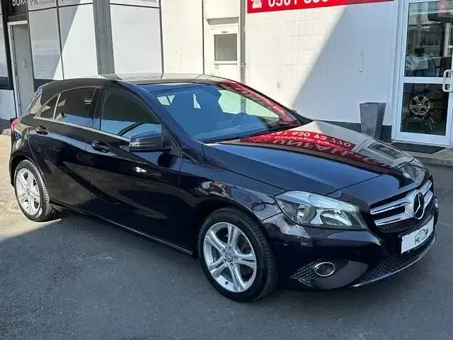 Gebraucht Mercedes A200 156 PS (114 kW) 2014 Violett Limousine