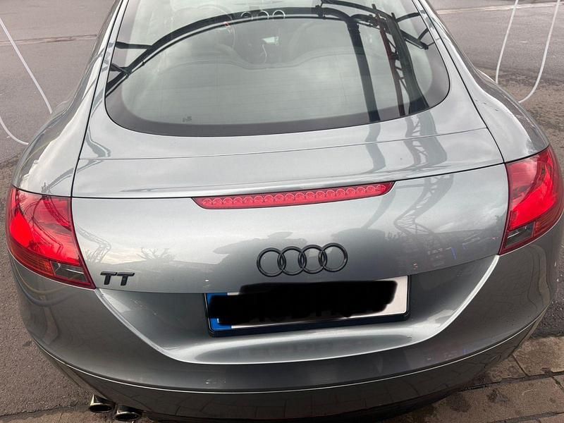 Gebraucht Audi TT Sport 211 PS (155 kW) 2006 Grau Coupé