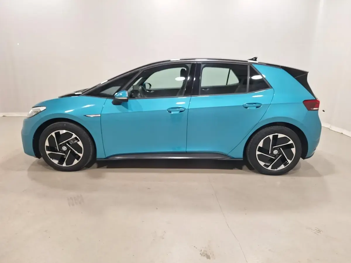 Gebraucht VW ID.3 Pro Performance 150 kW (204 PS) 2022 Blau Kleinwagen