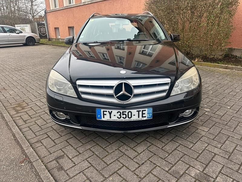 Gebraucht Mercedes C250 Avantgarde 204 PS (150 kW) 2010 Schwarz Kombi