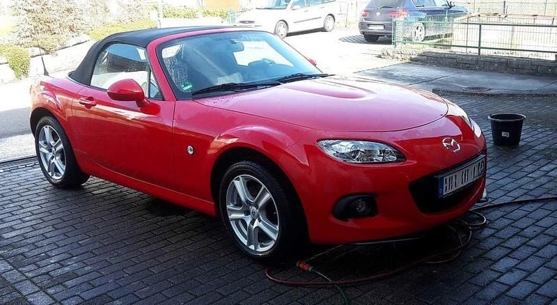 Gebraucht Mazda MX5 Center-Line 126 PS (92 kW) 2013 Rot Cabrio