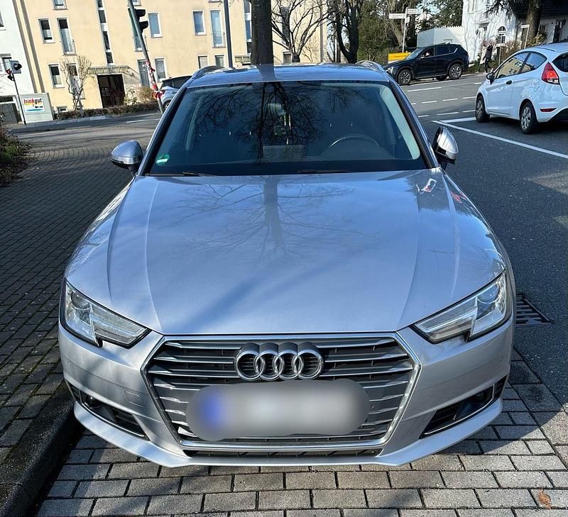Usata Audi A4 Design 150 CV (110 kW) 2016 Grigio Station wagon