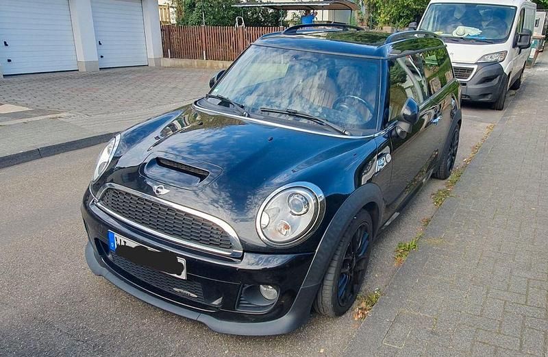 Schwarz Gebraucht 2013 Mini John Cooper Works Clubman Kombi | 11.500 € (Fairer Preis) - Bild 1/4