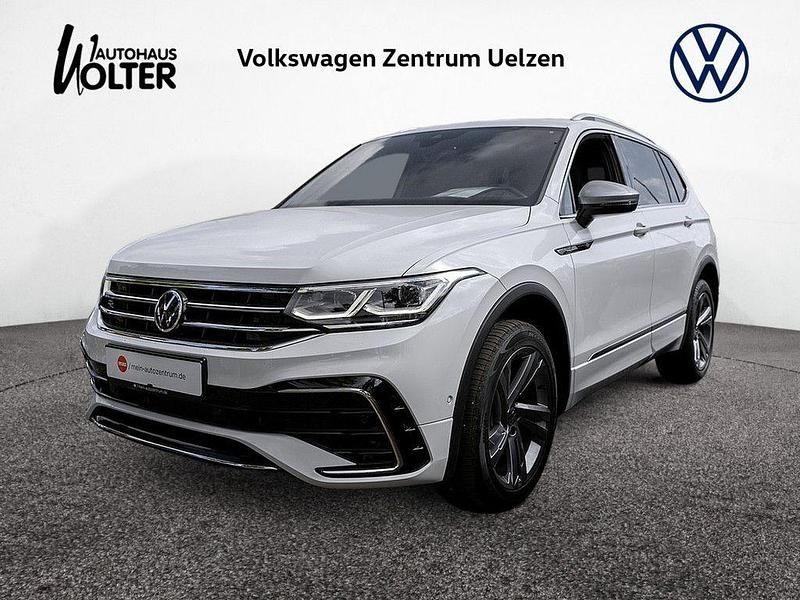 Pure white Gebraucht 2022 VW Tiguan Allspace R-line SUV | 36.490 € (Teuer) - Bild 1/4