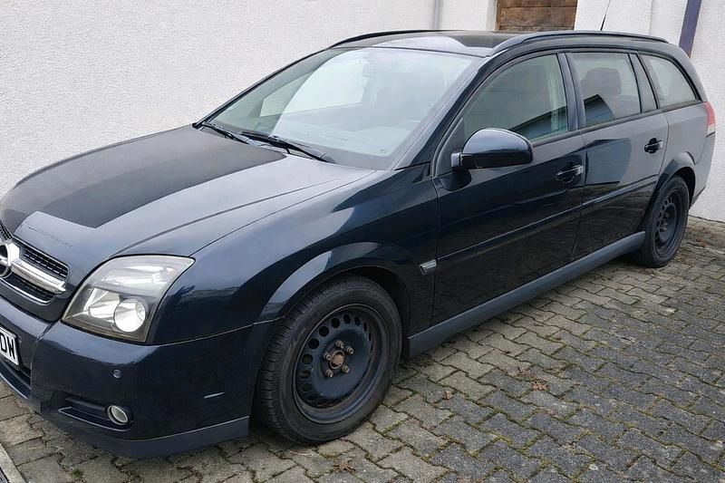 Second-hand Opel Vectra 2004 Negru Break