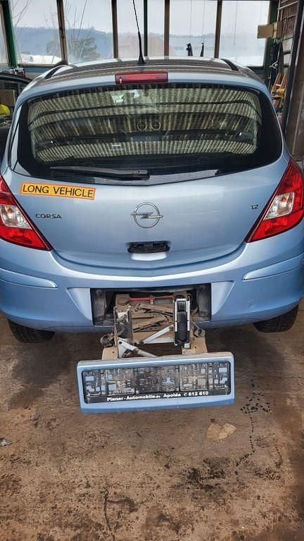 Gebraucht Opel Corsa 80 PS (58 kW) 2007 Grau Kleinwagen