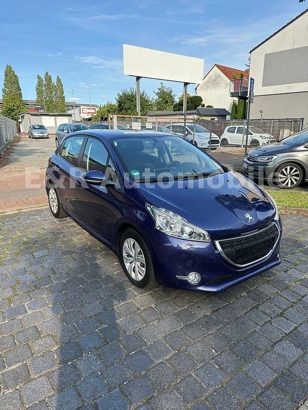Gebraucht Peugeot 208 Active 82 PS (60 kW) 2014 Kleinwagen