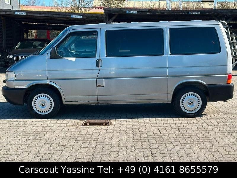 Gebraucht VW T4 102 PS (75 kW) 1998 Grau Van
