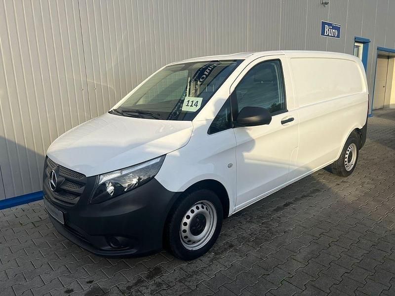 Gebraucht Mercedes Vito 102 PS (75 kW) 2020 Weiß Van