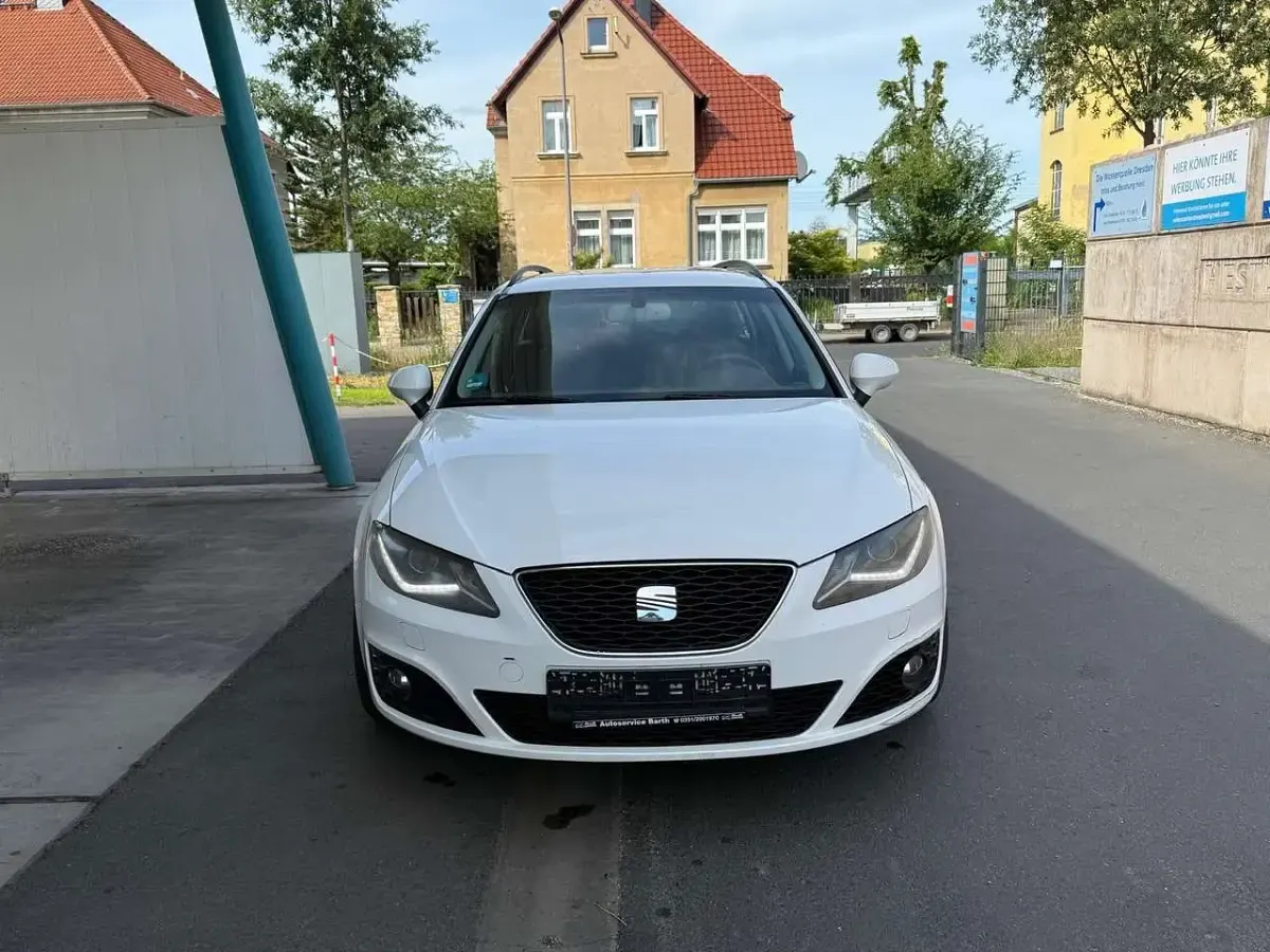 Gebraucht Seat Exeo Reference 120 PS (88 kW) 2013 Weiß Kombi