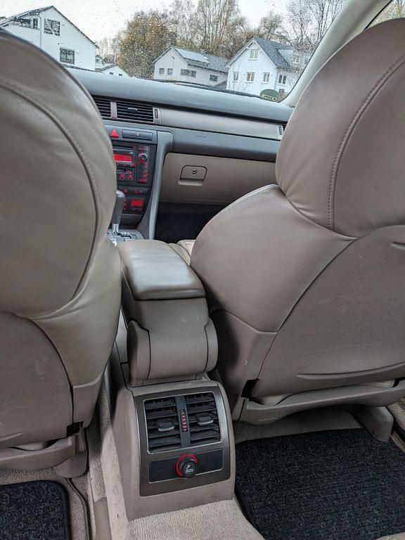 Gebraucht Audi A6 Comfort 179 PS (131 kW) 2000 Schwarz Kombi