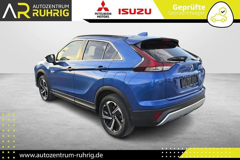 Gebraucht Mitsubishi Eclipse Cross Plus 188 PS (138 kW) 2022 Blau SUV