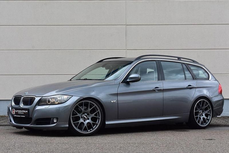 Grau Gebraucht 2008 BMW 330 Performance Kombi | 7.290 € (Fairer Preis) - Bild 1/4