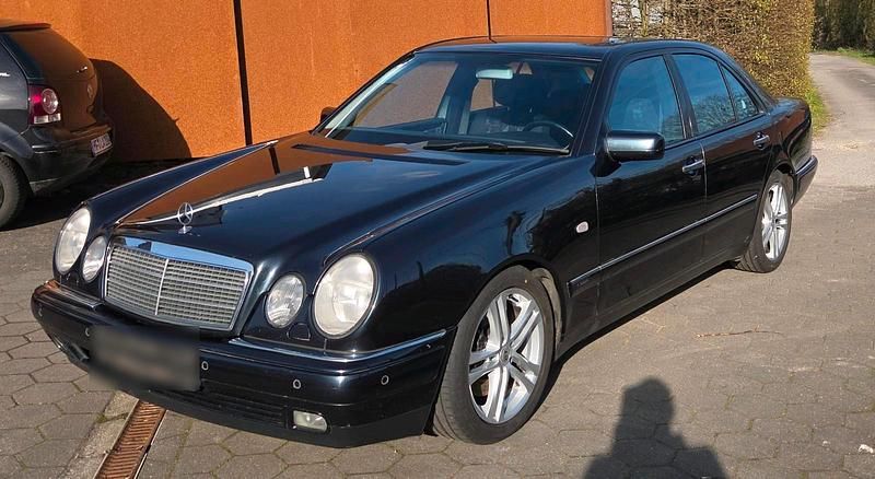 Gebraucht Mercedes E430 280 PS (205 kW) 1998 Limousine