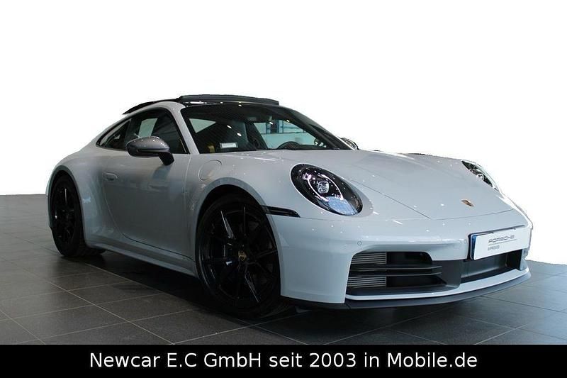 Grau Gebraucht 2025 Porsche 911 Carrera T Chrono Coupé | 138.750 € (Teuer) - Bild 1/4
