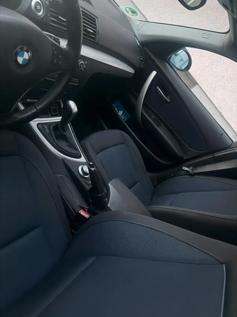 Gebraucht BMW 116 122 PS (89 kW) 2008 Blau Kleinwagen