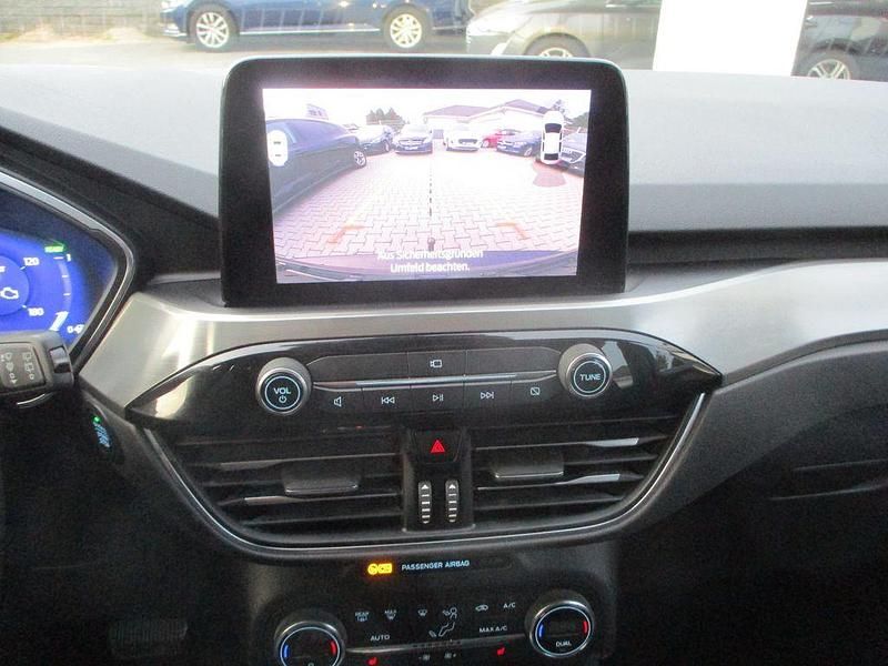 Gebraucht Ford Kuga 152 PS (111 kW) 2022 Blau SUV