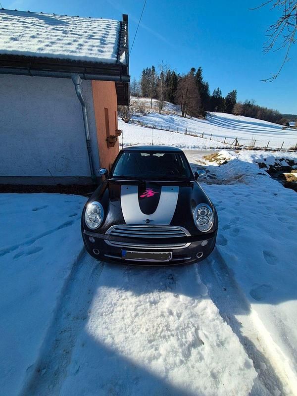 Blau Gebraucht 2006 Mini ONE Kleinwagen | 2.111 € (Superpreis) - Bild 1/4