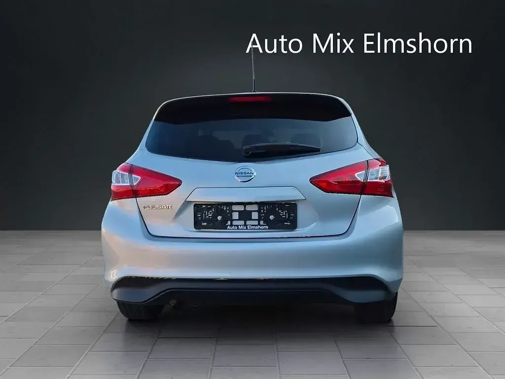Gebraucht Nissan Pulsar Acenta 116 PS (85 kW) 2016 Platinum silver Kleinwagen